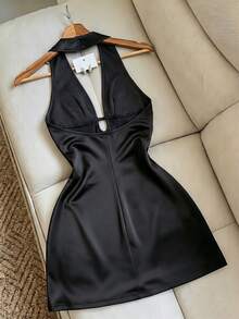 SHEIN Women's Fashion Sexy Backless Halter Neck Dress - Orange - View 3