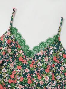 SHEIN VCAY 大尺碼女款蕾絲拼接花卉印花休閒百搭日常穿搭細肩帶背心上衣 - 綠色 - 查看 3