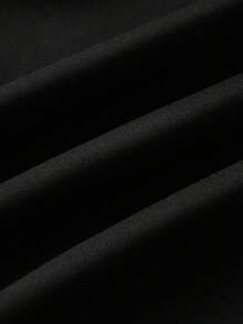 ROMWE MEN Goth 男士抽象肖像與十字星印花毛絨帽，寬鬆衛衣 - 黑色 - 查看 8