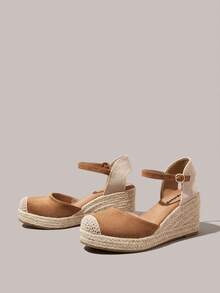 Styleloop Solid Color Gentle And Versatile Buckle Wedge Sandals - Coffee - View 2