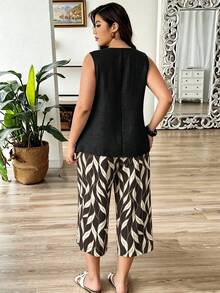 Weeklong Plus Size Vacation Casual Solid Color Tank Top & Floral Print Pants 2-Piece Set - Black - View 2