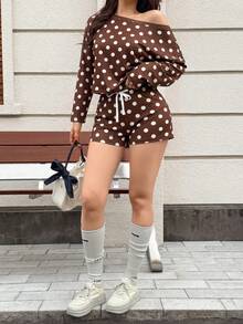 K-Vae 女款極簡性感風條紋兩件套，寬鬆長袖不對稱領口上衣 + 抽繩短褲，慵懶休閒居家與戶外穿搭 - 彩色 - 查看 5