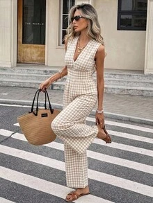 SHEIN Frenchy Jumpsuit Kasual Wanita Berkerah V Dalam Motif Kotak-kotak untuk Pemakaian Sehari-hari - Aprikot - View 3
