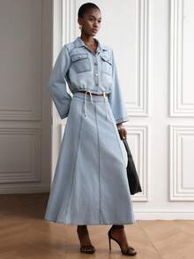 Livesso Jaket Denim Pendek Biru Muda dengan Kerah, Kancing dan Dekorasi Saku, Lengan Panjang, Dipadukan dengan Set Rok A-Line Musim Gugur - Light Wash - View 5