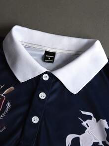 STYNVO 男士大尺碼字母騎士印花對比色短袖 Polo 衫 - 藏蓝色 - 查看 3