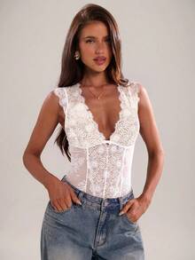 SHEIN BAE 女款蕾絲拼接V領性感百搭日常穿著連身衣 - 白色 - 查看 5