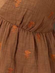 Nöista 女款度假休閒刺繡露背細肩帶背心 - 卡其色 - 查看 7