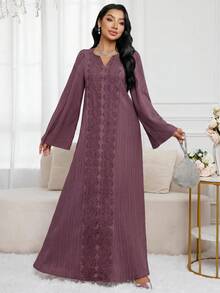 Al Najma 女款對比蕾絲長袖優雅端莊休閒柔軟修身阿拉伯風洋裝 冬季正式洗禮賓客晨間紫色 - 紫色 - 查看 4