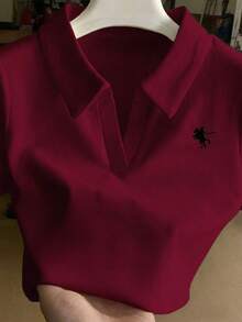 Franclia Kaos Wanita Lengan Pendek Pas Badan dengan Kerah Bordir - Burgundy - View 5