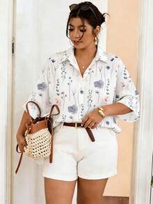 SHEIN Frenchy T-shirt mode à manches courtes à fleurs marguerite pour femmes grandes tailles, ensemble d'été polyvalent pour les trajets en grandes tailles, ensemble court, ensemble de vacances en grandes tailles pour femmes, ensemble d'été pour femmes, ensemble d'été pour silhouettes courbes - Bleu et Blanc - Voir 5
