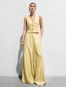 Light Yellow