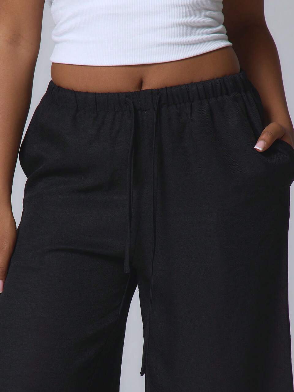 Petite Hose mit strukturierter Leinenoptik und Bindegürtel, elegant, lässig, Boho, für Urlaub, Sommer, Strand, Flughafen, Frühling und Ferien