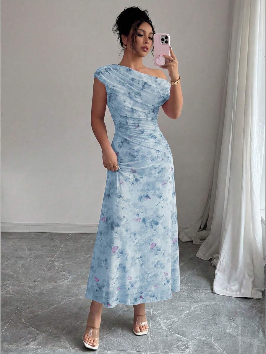 Modelyn 女款粉色花卉蝴蝶印花網紗不對稱領抽褶浪漫優雅夏季中長洋裝 - 藍色 - 查看 1