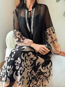 SHEIN Najma 優雅花卉印花V領珍珠飾邊拼接長袖燈籠袖內襯女款阿拉伯風洋裝 - 黑色 - 查看 2