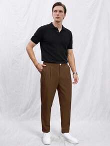 Manfinity CityGents Manfinity 男士正装直筒休闲裤，复古英伦风百搭长裤，男友礼物，情人节男士礼物，白色男士长裤，男士褶裥西装裤，男士高腰裤，男士设计师款长裤，适合正式场合穿着。 - 棕色 - 查看 2