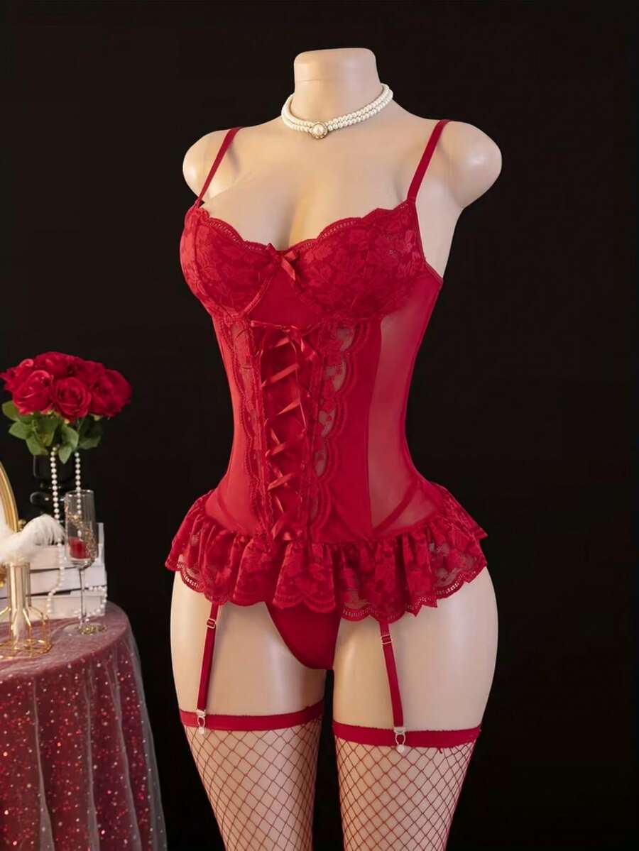 SHEIN 情人节性感蕾丝拼接网纱荷叶边肩带文胸配吊袜带三件套 - 酒紅色 - 查看 1
