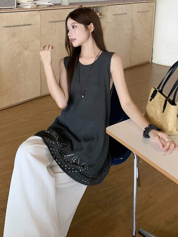 DAZY Women's Round Neck Solid Color Sleeveless Korean Style Knit Vest Top