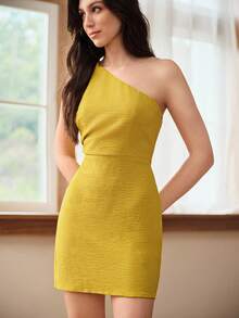 Revavyn Women's Solid Color Pleated Sleeveless Fashion One-Shoulder Dress Garden Party Brunch Mustard Yellow Summer Minimalist Elegant - Mustard Yellow - View 8