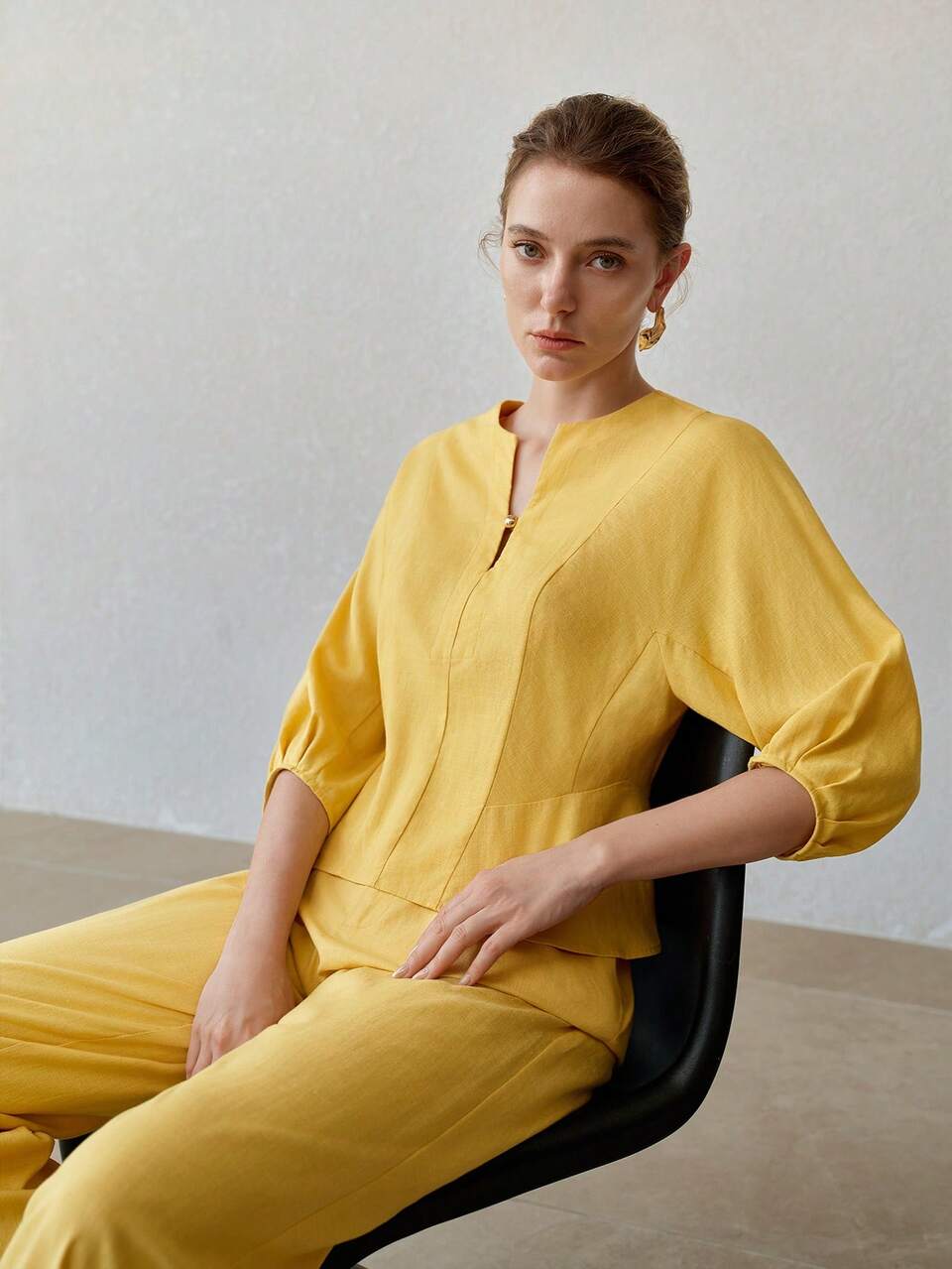 WAIST-CINCHED 3/4 SLEEVE NOTCH COLLAR BLOUSE