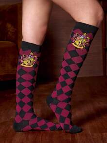 HARRY POTTER X SHEIN 1件裝字母徽章圖案黑色膝下襪，禮物，返校季 - 紅黑色 - 查看 7