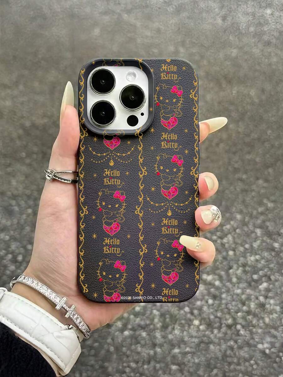 HELLO KITTY AND FRIENDS | SHEIN Hello Kitty 全角色與反派彩色貼紙拼貼印花皮革手機殼 防震防摔 全包覆保護殼 適用 iPhone 17 Pro Max 16 15 14 13 12 Pro Max Plus Y2K 復古美學 可愛少女風 Ins 高顏值手機殼 - 彩色 - 查看 1