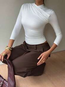 Aloruh White Minimalist Elegant Commuter Day Time Versatile Autumn/Winter Sexy Fitted Ruched Stand Collar Patchwork 3/4 Sleeve Women's T-Shirt Day Time - White - View 5
