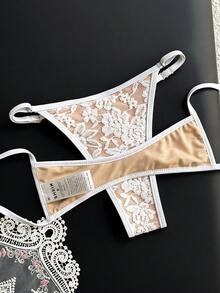 Swim Vcay 2026 Frühling/Sommer Neues Damen Weißes Blumen-Spitzen-Bikini-Set, transparentes Bandeau-Top mit Spaghettiträgern und hochgeschnittenem Dreieck-Höschen, minimalistischer sexy Stil Urlaubs-Strand-Badeanzug - Weiss - Übersicht 2