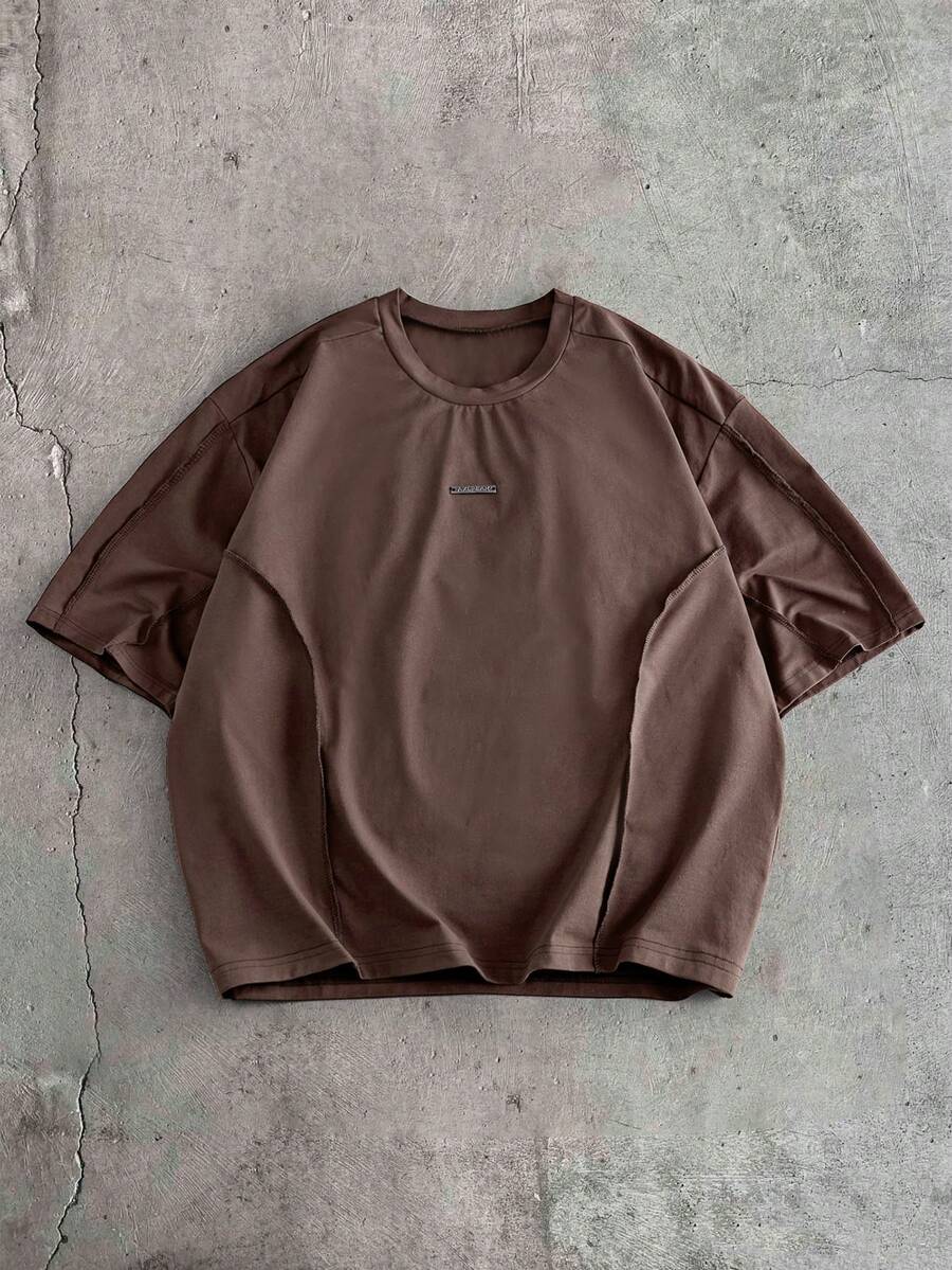 AXEPEAK Men's Metal Letter Badge Round Neck Short Sleeve Casual T-Shirt - Brown - View 1