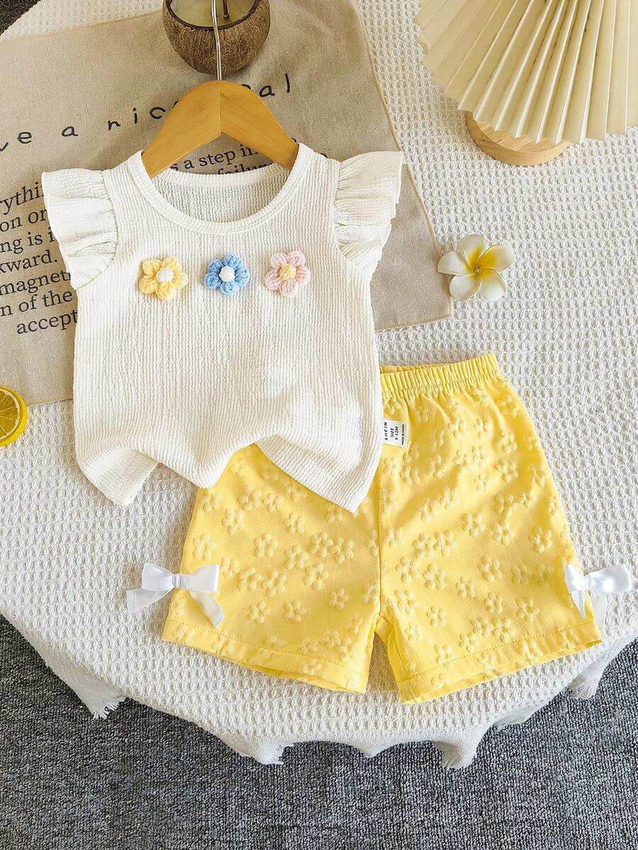 SHEIN Elladie kids 可愛白色女嬰服裝套裝 新生兒夏季度假穿搭 花卉裝飾T恤 - 彩色 - 查看 1