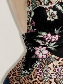 SHEIN ICON 女款中式拼接色豹紋花卉露背掛脖上衣 - 黑色 - 查看 12