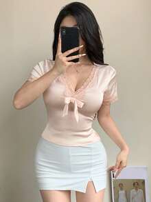 DAZY 女款夏季鏤空蕾絲飾邊拼接前綁帶粉色修身收腰優雅通勤休閒度假短袖襯衫 Y2K - 粉色 - 查看 9