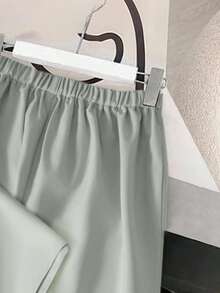 GlowEve Conjunto de top de tirantes y pantalones de unicolor con cinturón, estilo casual de verano - Verde - Ver 4