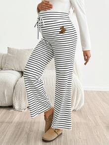 SHEIN Umstandshose mit verstellbarem Bund, Cartoon-Bären-Patch, gestreift, lässig, Schlaghose - Schwarz und Weiss - Übersicht 6