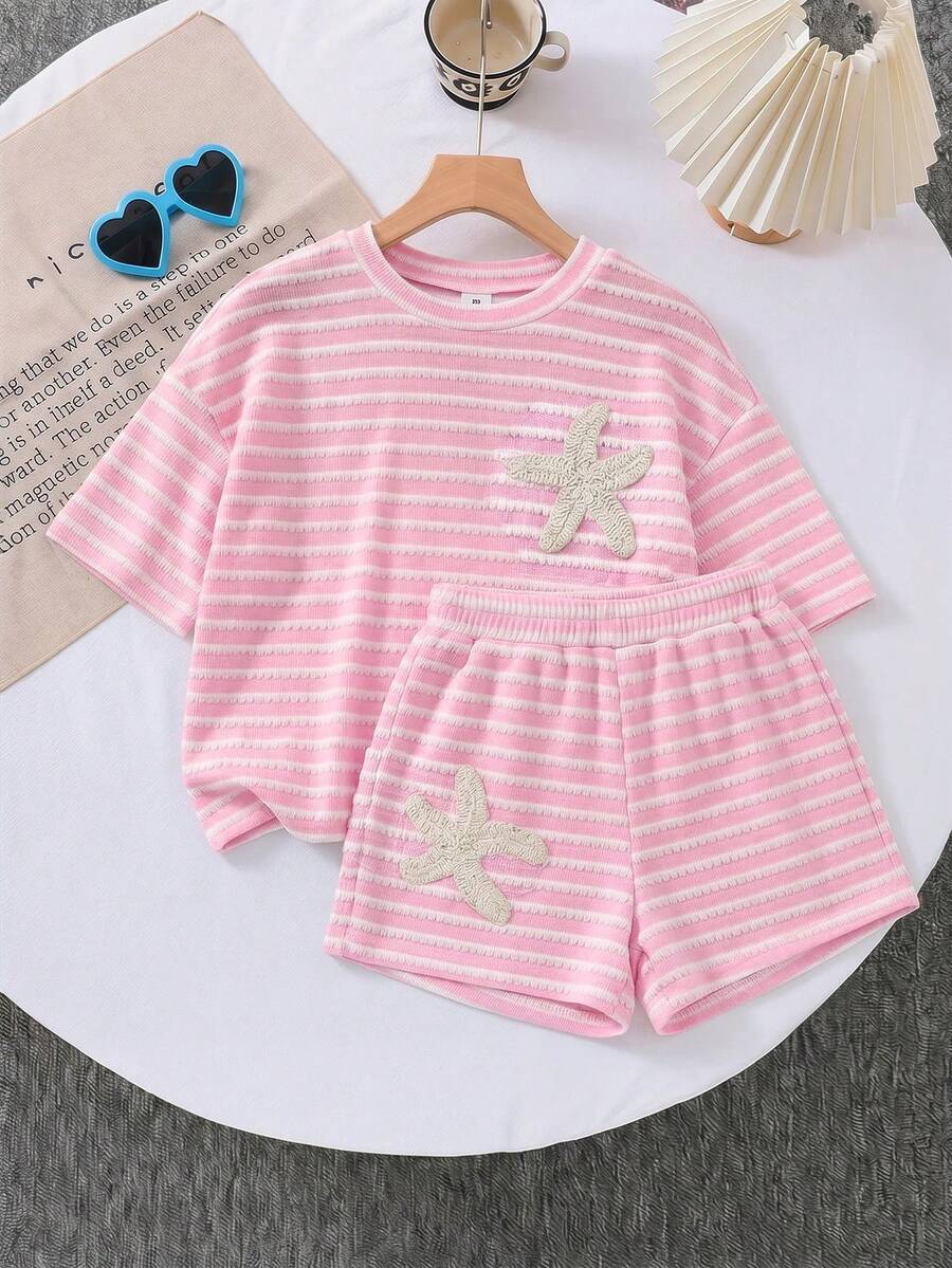 SHEIN LMoss Kids 女童針織素色圓領寬鬆T恤與修身短褲兩件套 - 淺粉色 - 查看 1