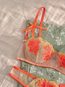 CottageSlumber 2件組女款內衣套裝，網紗花卉刺繡附鋼圈，浪漫清新風 - 橘色 - 查看 5
