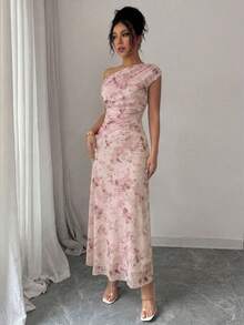 Modelyn 女款粉色花卉蝴蝶印花網紗不對稱單肩抓皺浪漫夏季優雅中長洋裝 - 藕粉色 - 查看 4