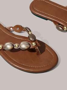 Styleloop Chocolate-Colored Riveted Flip-Flops, Inlaid With Retro Gold Pyramid Decoration, Bold And Avant-Garde In Shape, Suitable For Holiday Style, Spring Str - Camel TS - View 5