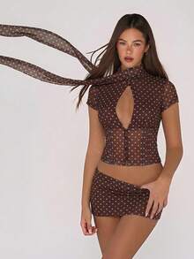 SHEIN ICON 女款 2 件套波點網格印花鏤空前開襟上衣與緊身迷你裙 - 棕色 - 查看 6