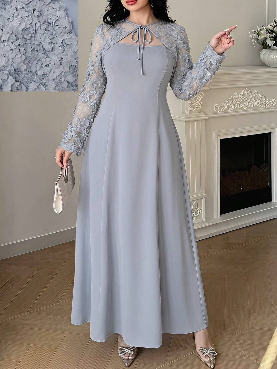 Modelyn Gaun Pesta Elegan Ukuran Plus dengan Motif Renda dan Hiasan Patchwork - Light Grey - View 1