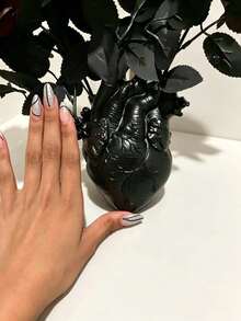黑色心形花瓶，树脂桌面摆件，现代艺术家居装饰，适用于客厅、书桌、书架 | 情人节礼物、婚礼、周年纪念装饰、独特乔迁礼物 - 彩色 - 查看 15