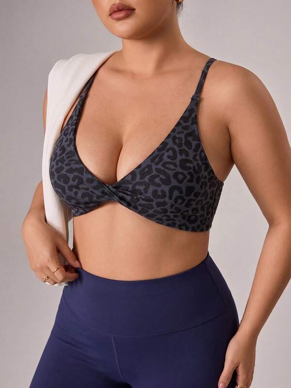 SHEIN Rhythm Era 女款大尺碼豹紋扭轉前襟運動內衣