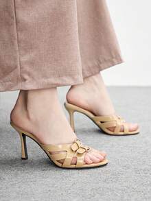 CUCCOO BIZCHIC 女款杏色時尚優雅通勤圓頭扣飾細高跟涼鞋 - 杏色 - 查看 5