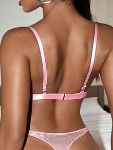 SHEIN 1 pieza Sujetador sexy de malla con copa triangular de encaje sin aros - Rosa - Ver 2