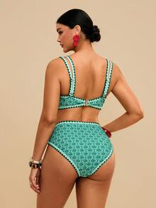 Travachic Plus Size Women Fuchsia Floral Print Swimwear Set - Green - View 3