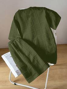 2pcs Vacaura Boy Outfit Teenager (Male) Spring/Summer New Casual Fashion Minimalist Style White Textured Plaid Fabric Paris Print Short Sleeve T-Shirt & Shorts Set - Army Green - View 2