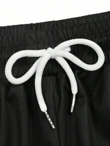 ROMWE MEN Goth Pantalones cortos de doble capa con cintura de cordón y estampado de dragón para hombres - Multicolor - Ver 5