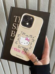 HELLO KITTY AND FRIENDS | SHEIN Hello Kitty 全角色與反派彩色貼紙拼貼印花皮革手機殼 防震防摔 全包覆保護殼 適用 iPhone 17 Pro Max 16 15 14 13 12 Pro Max Plus Y2K 復古美學 可愛少女風 Ins 高顏值手機殼 - 彩色 - 查看 7
