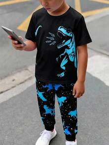SHEIN 小男孩修身螢光恐龍圖案街頭風圓領短袖上衣與長褲 2 件套裝 - 彩色 - 查看 8