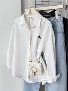 SHEIN Tween女孩秋季新款白色純色小馬圖案刺繡裝飾寬鬆長袖襯衫 - 白色 - 查看 6