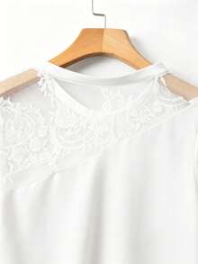 GlowEve CURVE Plus Size Women's Contrast Lace Round Neck Short Sleeve Casual T-Shirt - White - View 6